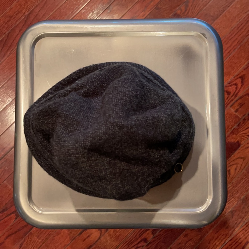 Excellent condition hat - Picture 4 of 6
